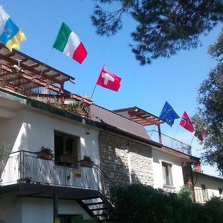 Casa Furrer Aparthotel Tirrenia Exterior photo